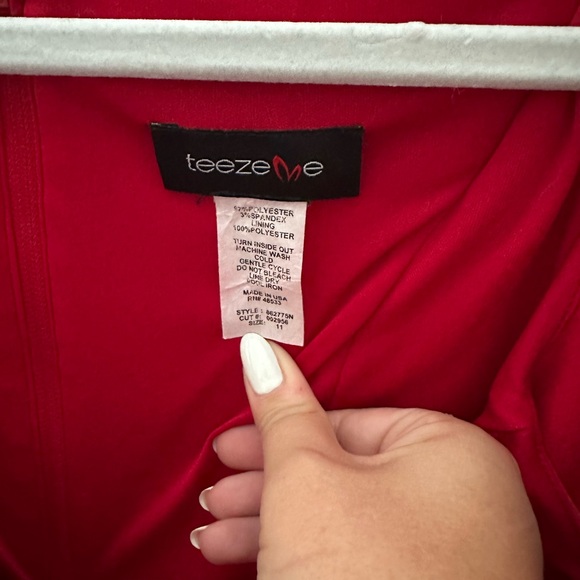 Teeze Me Red Dress - Picture 3 of 3